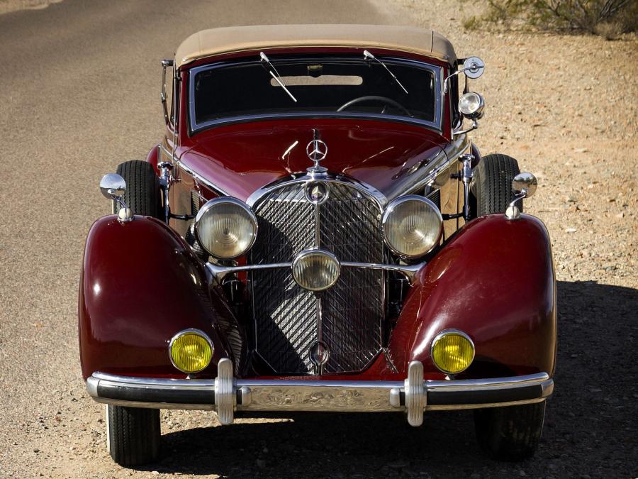  Mercedes-Benz 540K Cabriolet A 1937 года  (фото 26 из 27)